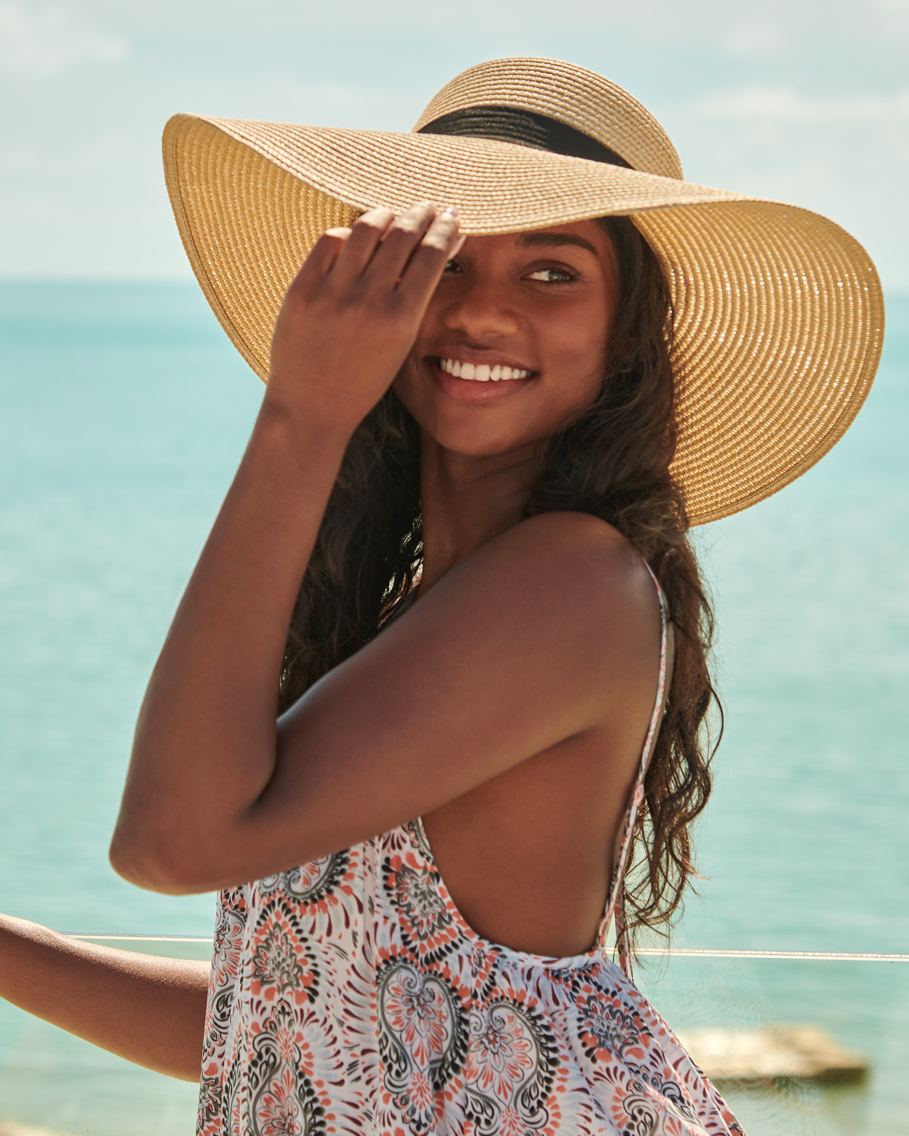 LA VIE EN ROSE AQUA Wide Brim Hat Sand 80500072 - View1