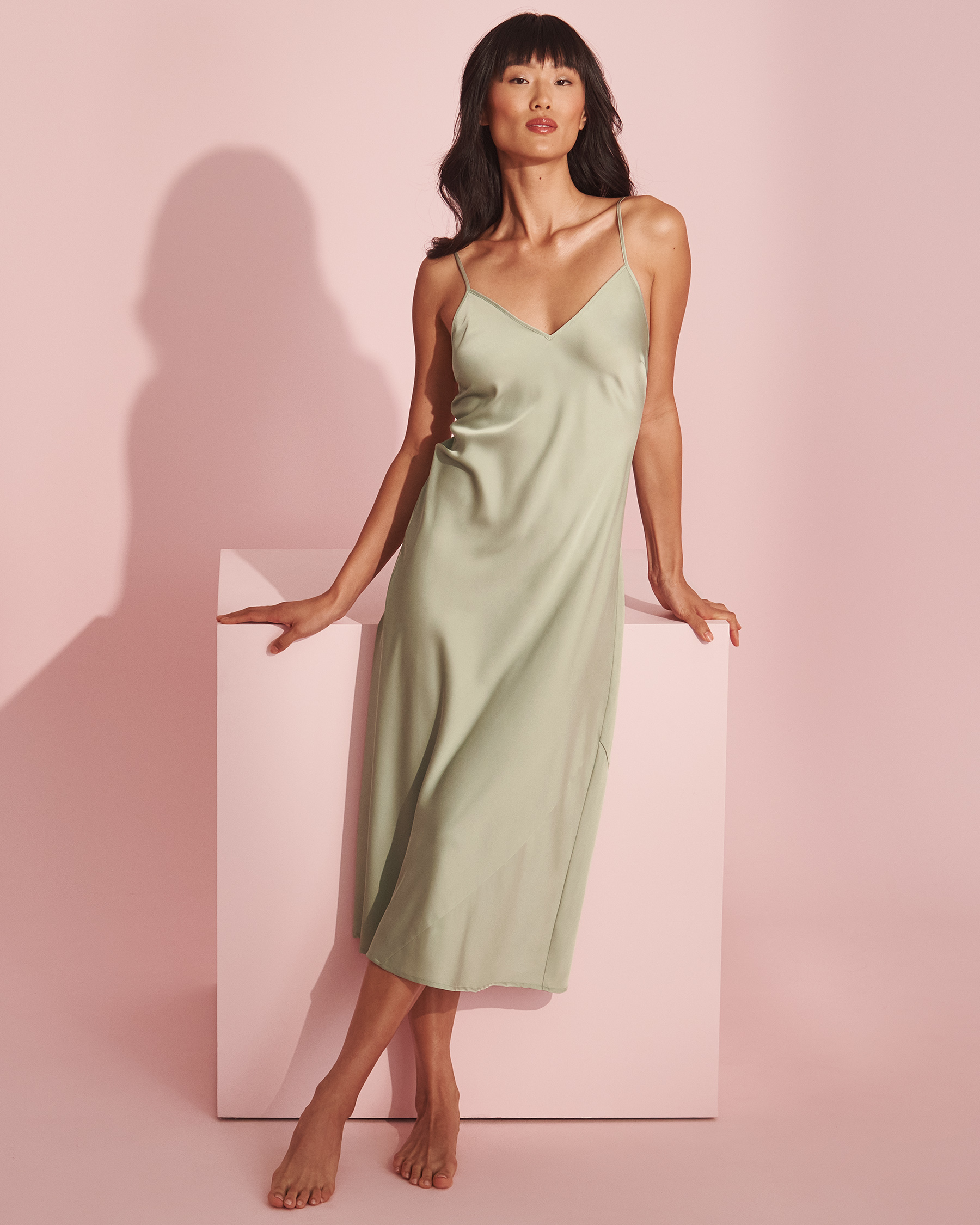 LA VIE EN ROSE Long Satin Nightie Soothing Sage 60500130 - View1