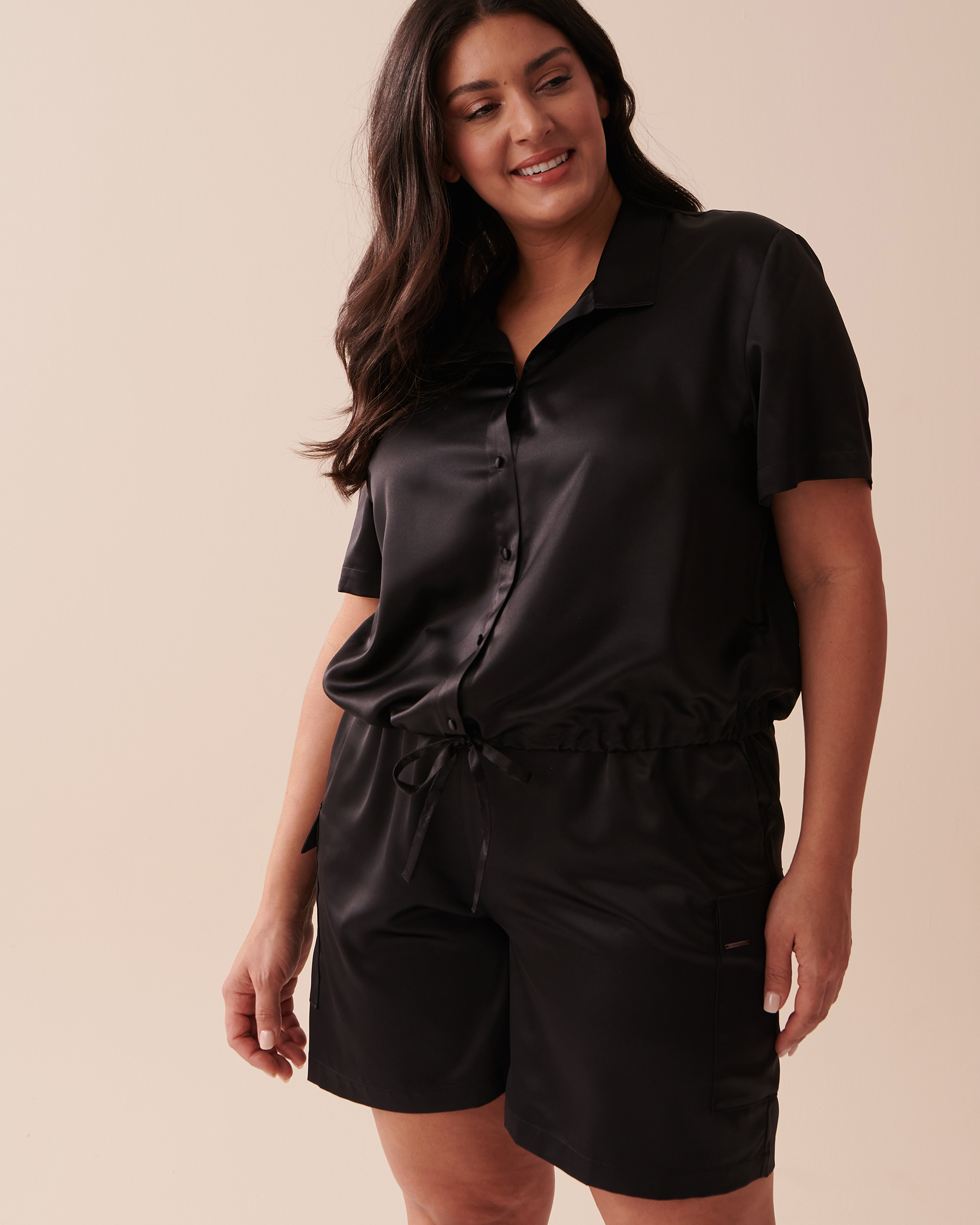 LA VIE EN ROSE Satin Button-down Short Sleeve Shirt Black 50100084 - View1