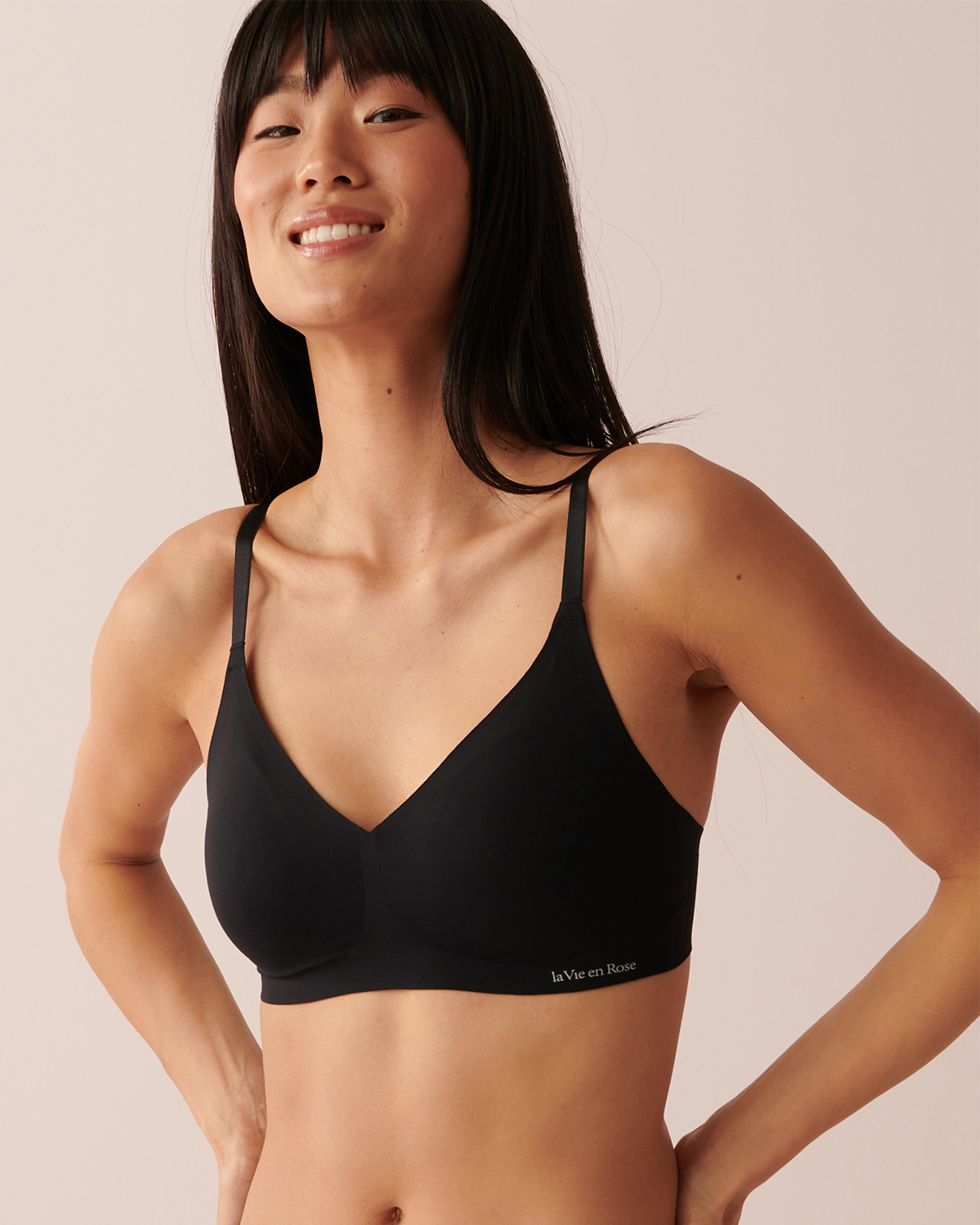 LA VIE EN ROSE Push-up Lounge Bralette Black 569-113-0-00 - View1